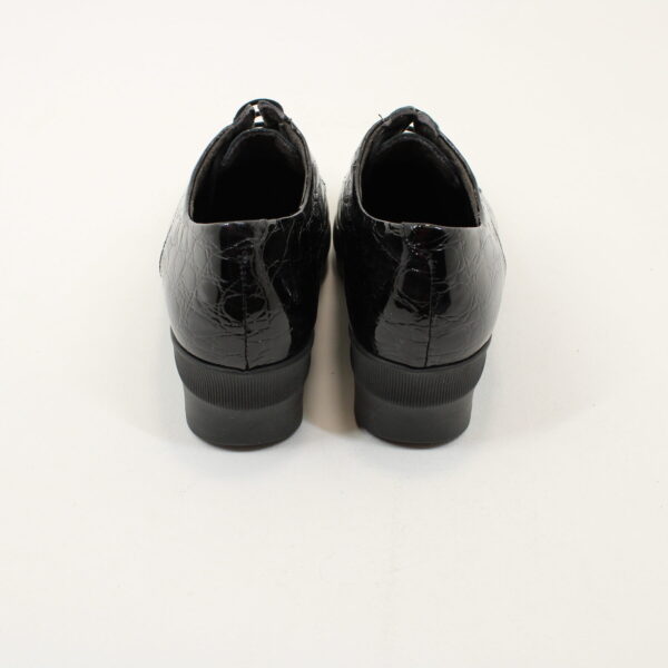 PITILLOS 5340  Croco Patent Leather Shoe - Image 3