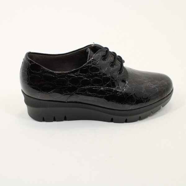 PITILLOS 5340  Croco Patent Leather Shoe