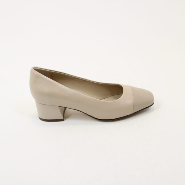 CAPRICE Block Heel Court Shoe 22305 - Image 4
