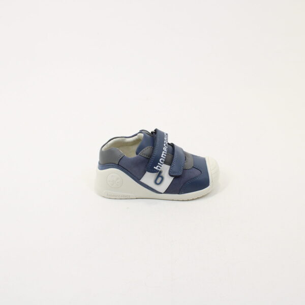 BIOMECANICS 242133-A First Steps Sneakers