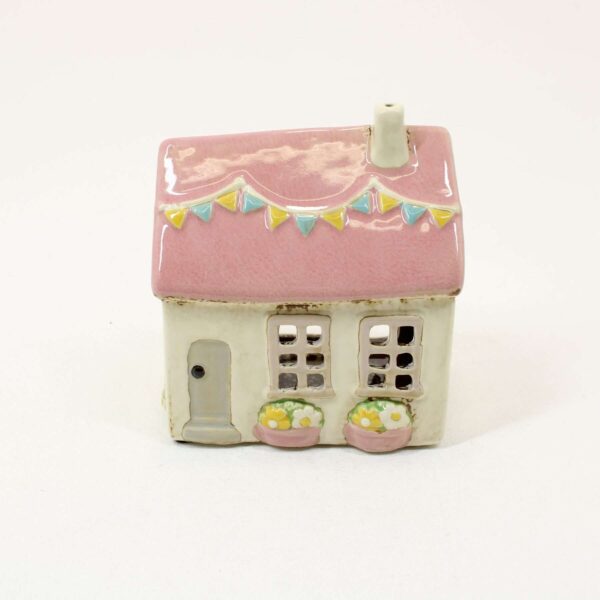 SHUDEHILL Village Pottery Garden Flags House Cream Tealight 340286