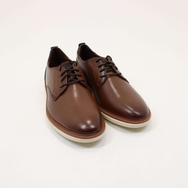 CLARKS Brantin Plain - Image 2
