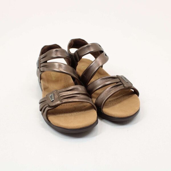 CLARKS Kitly Ave - Image 2