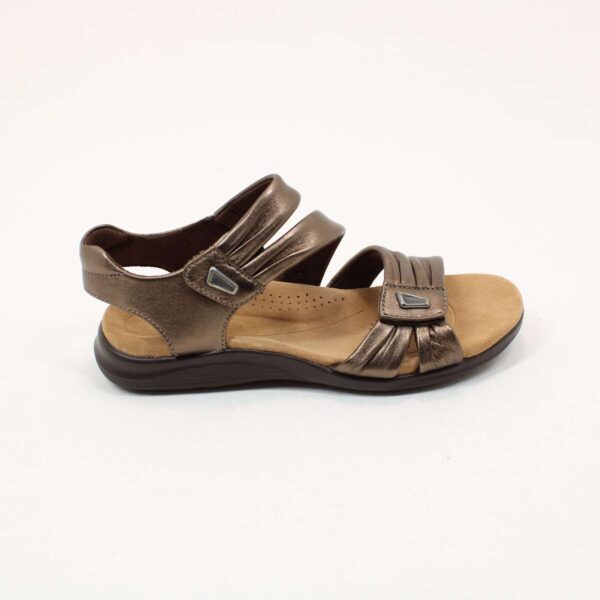 CLARKS Kitly Ave