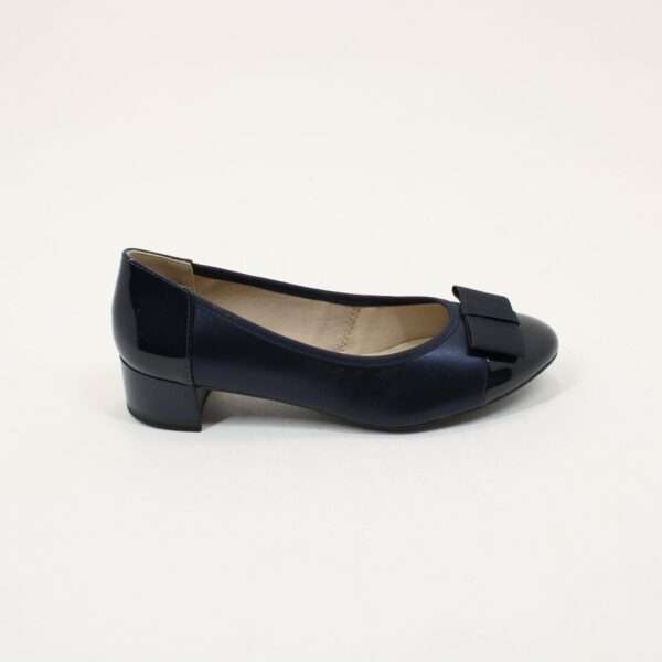 CAPRICE Low Heel Court Shoe 22307