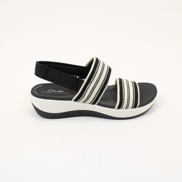 CLARKS Arla Stroll