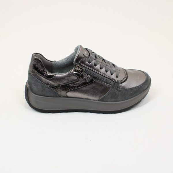 ARA New York Trainers 25112