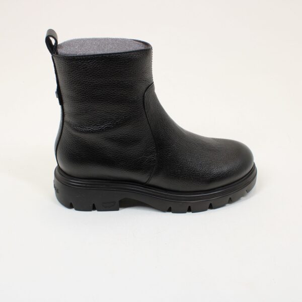 WONDERS Leather Chunky Ankle Length Boots A-4305