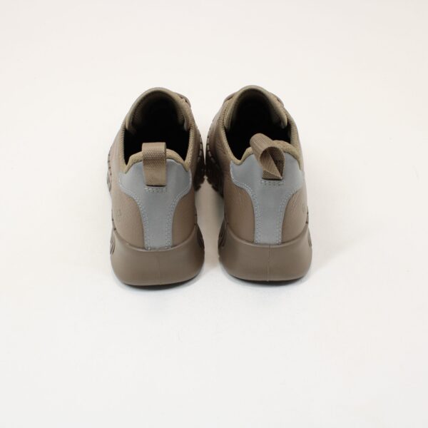 ECCO Women's Leather Gore-Tex Trainer Gruuv 218233 - Image 3