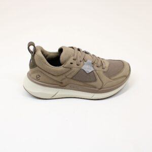 ECCO Women's Nubuck Trainer Biom 2.2 830813