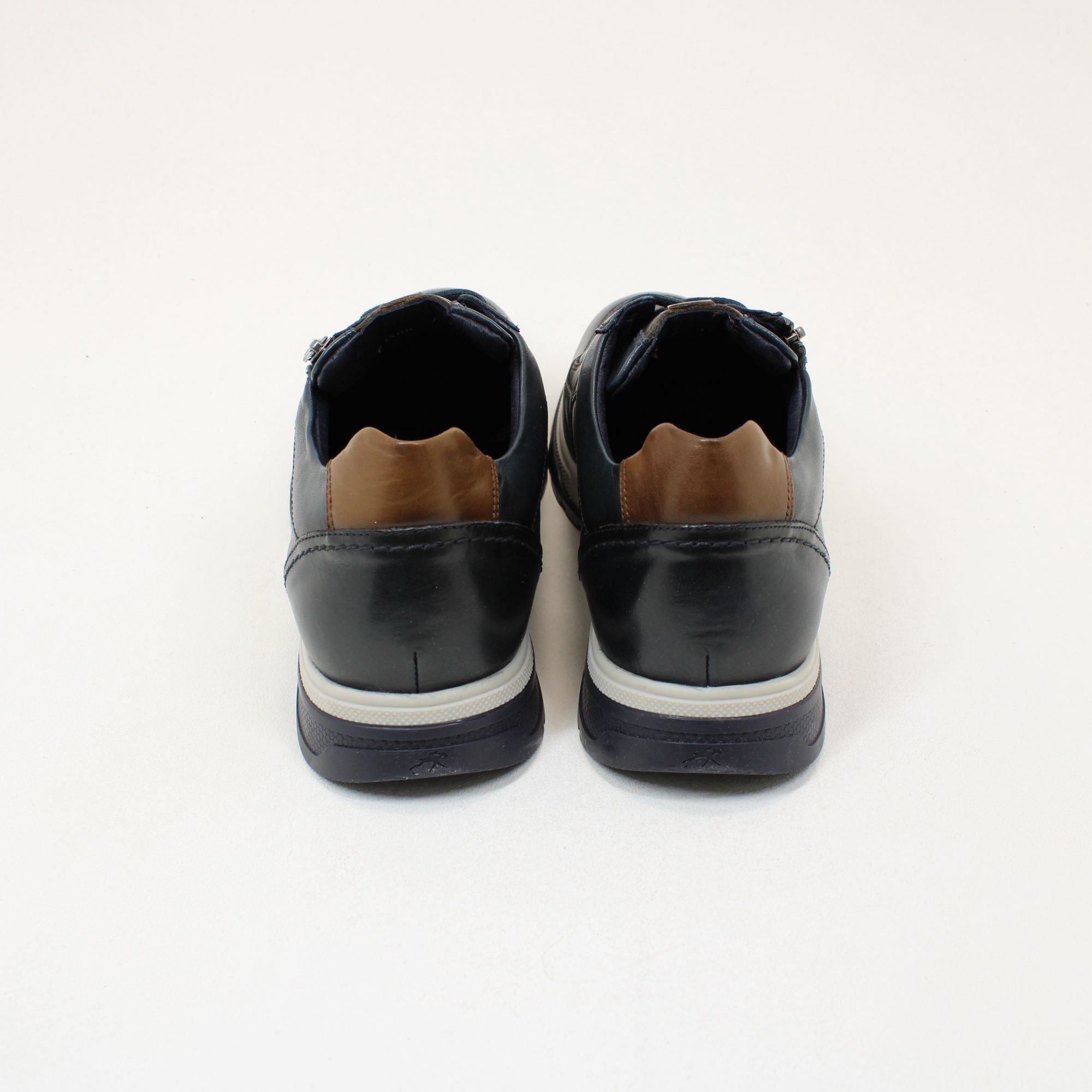 FLUCHOS Louis F1600 - Image 6
