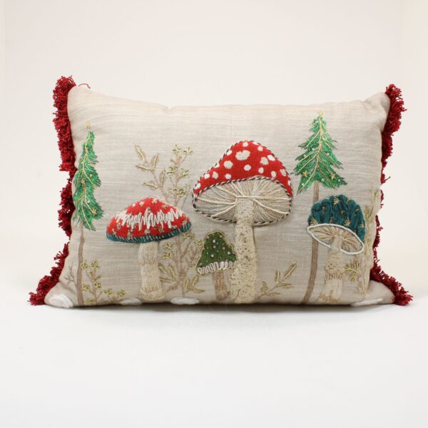 WALTON & CO Toadstool Cushion TDST